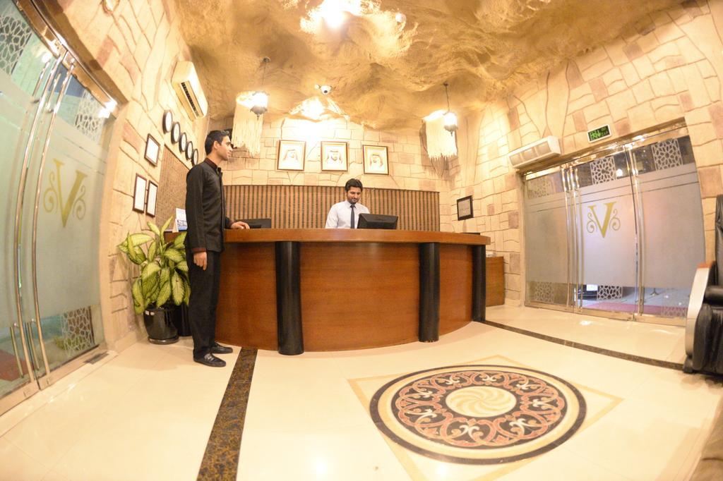 Verona Resorts Sharjah Bagian luar foto