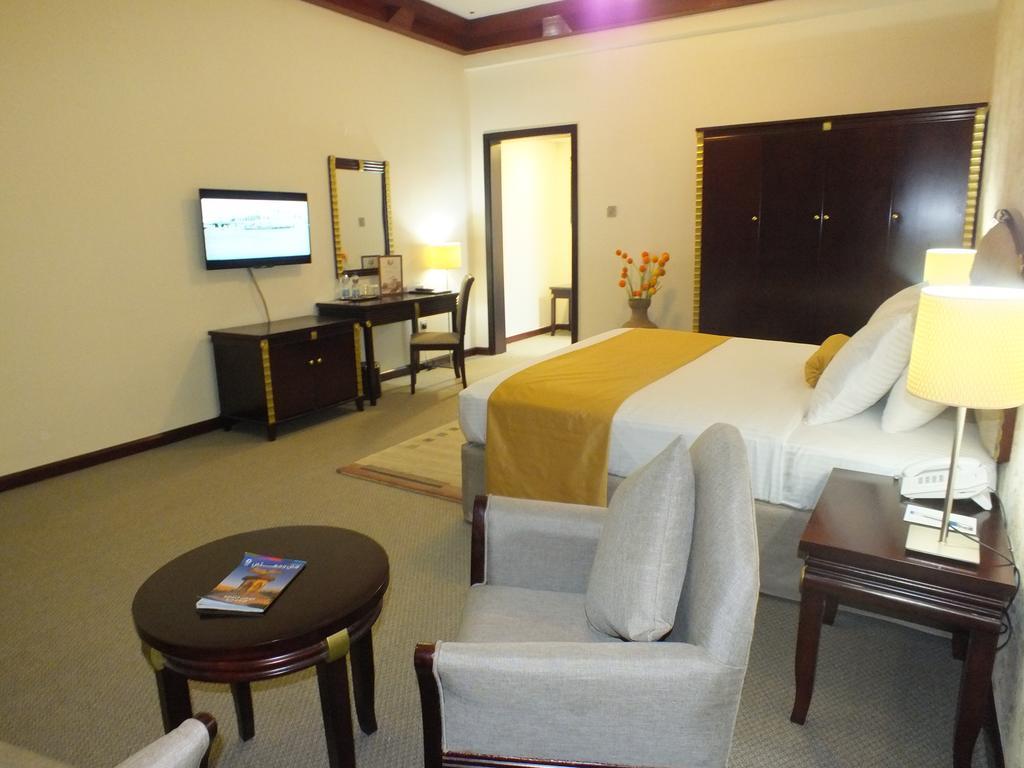 Verona Resorts Sharjah Bagian luar foto