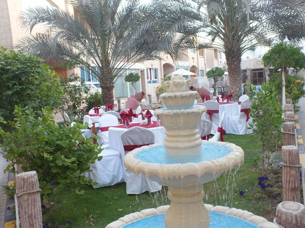 Verona Resorts Sharjah Bagian luar foto
