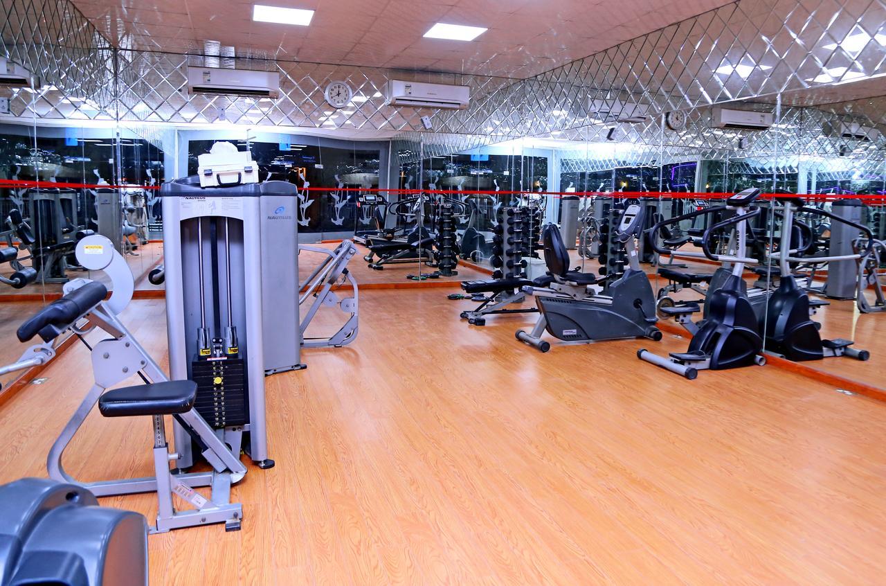 Verona Resorts Sharjah Bagian luar foto